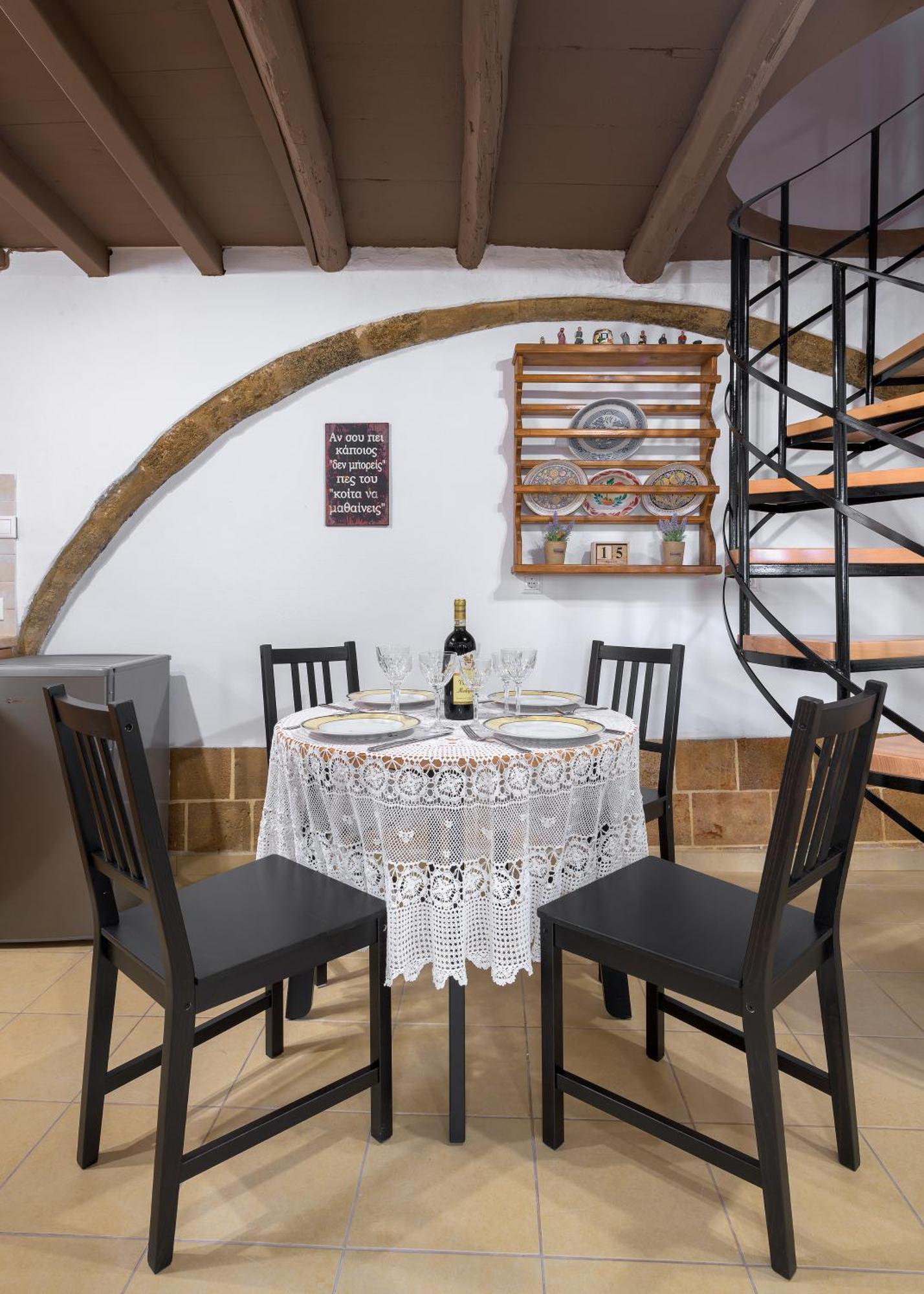 Apartament Rustic Self-inn *